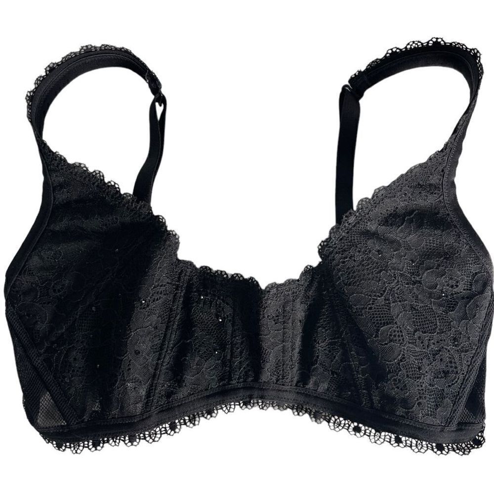 Victoria Secret Rhinestone Black Very
Sexy No Wire Bra Size Medium